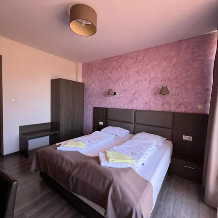 Hotel Family 3*