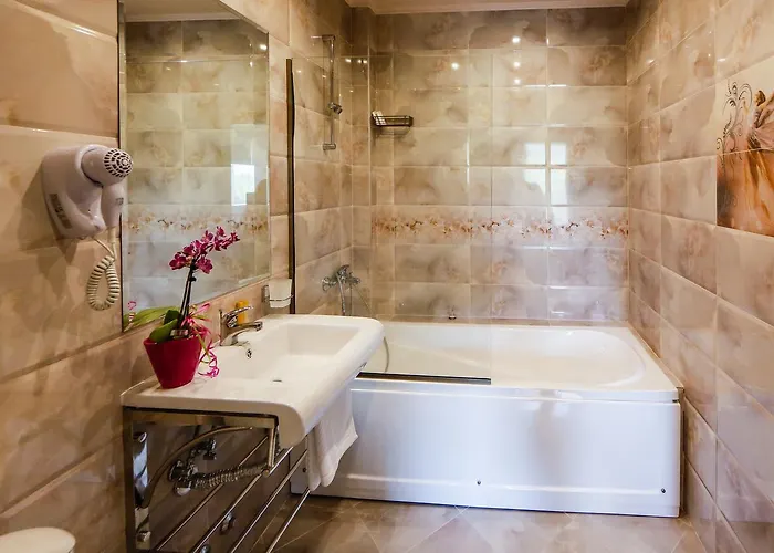 Family Ξενοδοχείο 3*